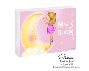 Custom kid door sign moon,Personalized name plaque,wall decoration baby room with a moon,custom kid room door sign,girl nursery name sign