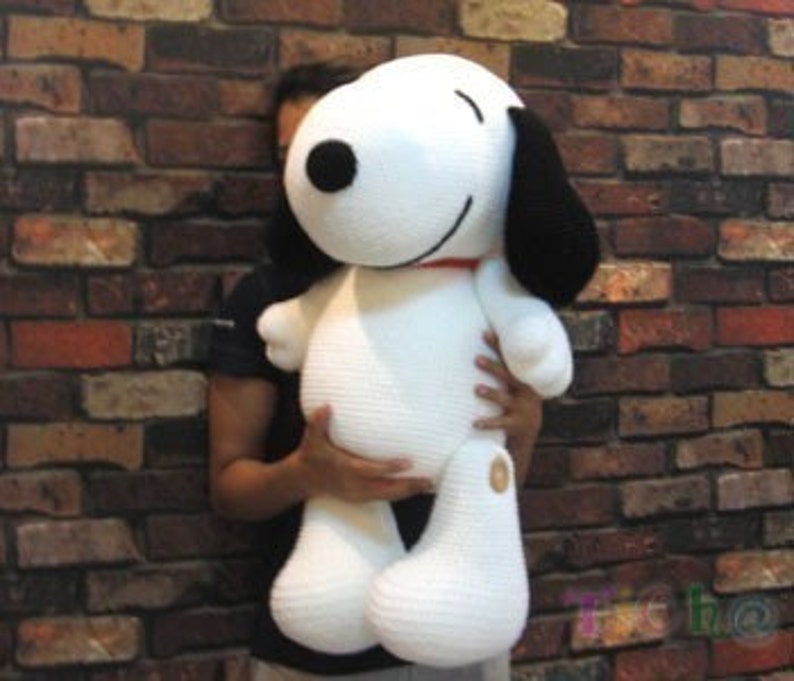 Snoopy dog 27 inches PDF amigurumi crochet pattern image 1