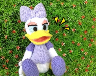 Daisy Duck 8.5 inches - PDF amigurumi crochet pattern