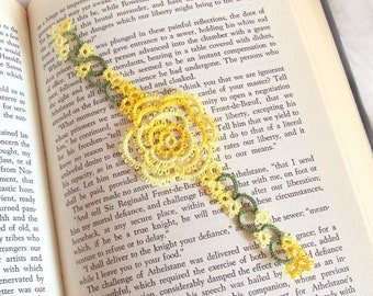 Yellow Rose Bookmark in Tatting Lace , Spring / Summer Wedding Favour , Variegated - Rosa Version 1