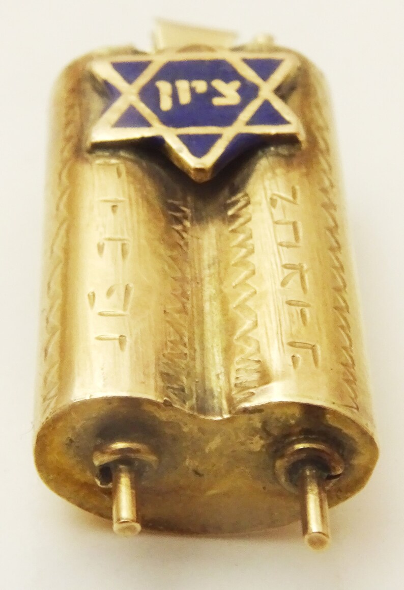 Vintage Torah and Zion 14 karat Gold and Enamel Pendant
