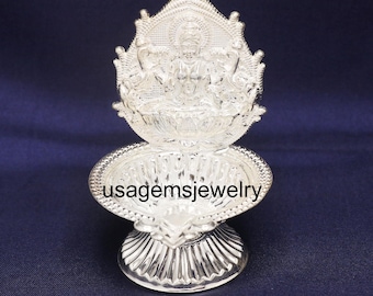 Lámpara de aceite Lakshmi Deepam / Kamakshi Diya de plata hecha a mano para Pooja / Chandi Deepak tradicional para el templo del hogar
