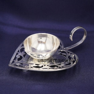 Elegant Silver Pooja Oil Diya with Heart-Shaped Plate – Traditional Handcrafted Design