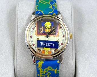VINTAGE 1994 Tweety Bird Warner Bros quartz watch - mint condition