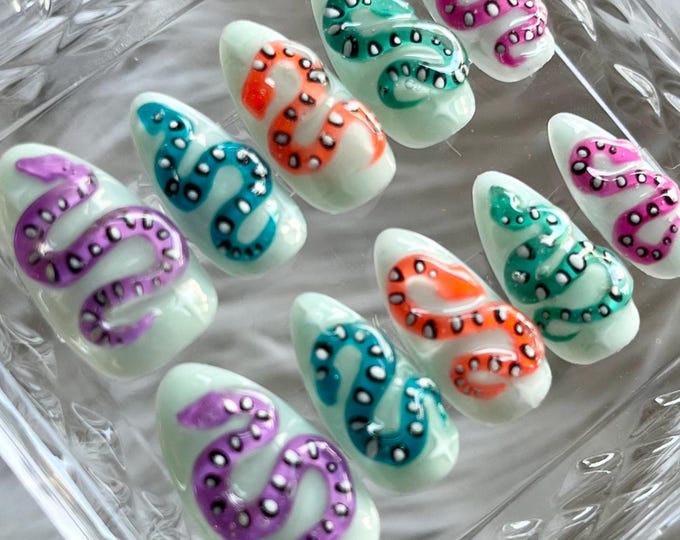 Snake 3D Gel X Hand-Painted Press On Nails
