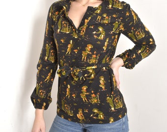 size XS-M Vintage 1970s novelty print blouse Oxford shirt