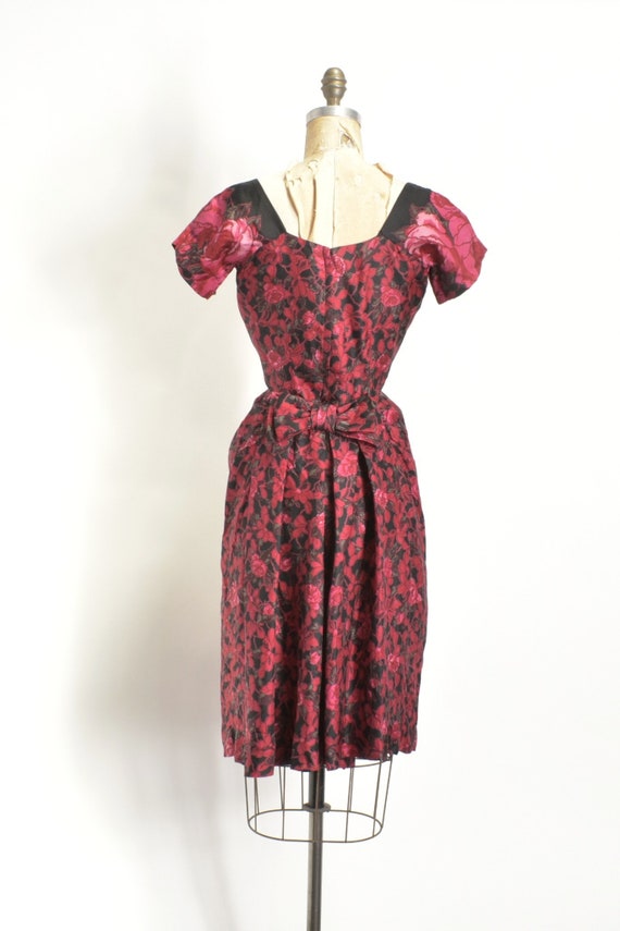 Vintage 1950s Dress / 50s Rose Print Silk Cocktai… - image 6