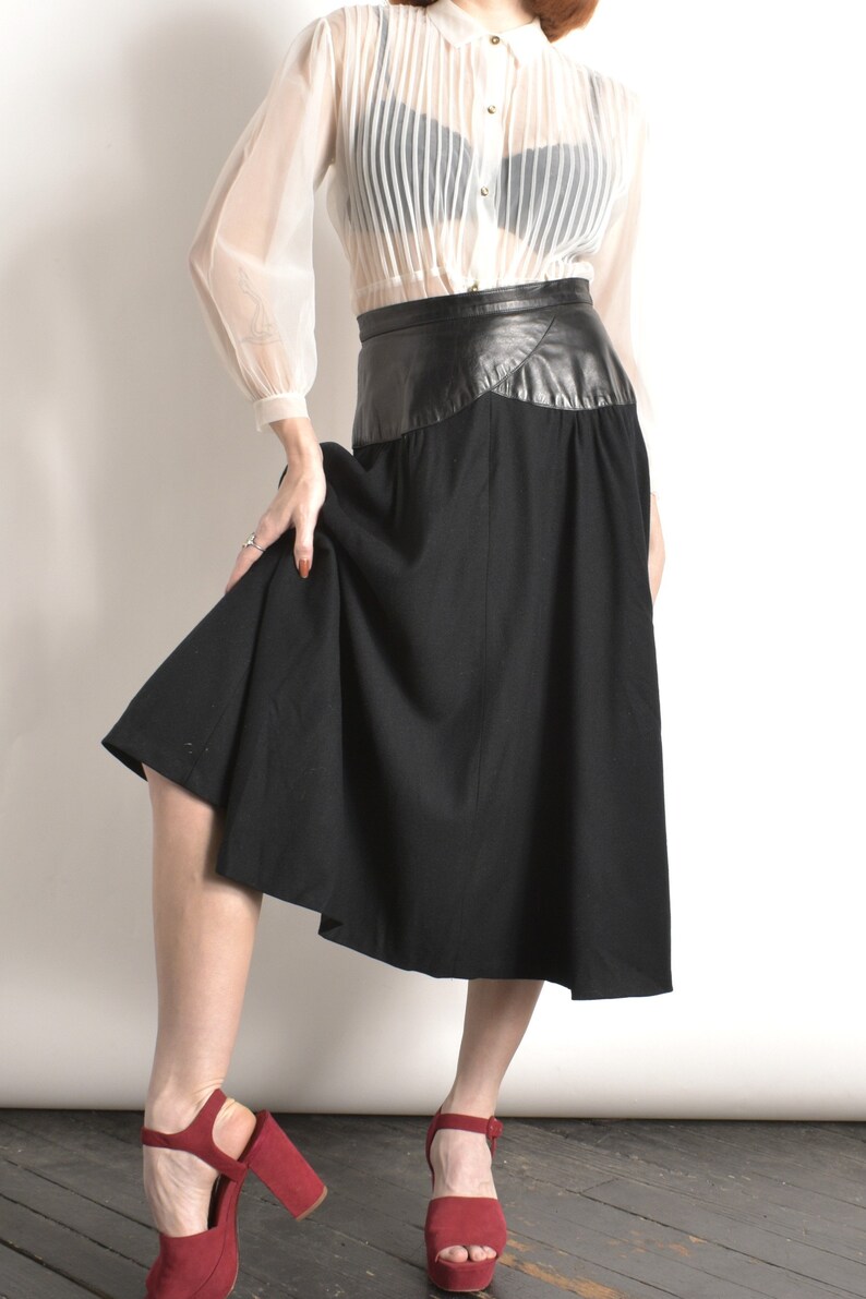 Vintage 1980s Dress / 80s Wool Skirt with Leather Waistband / Black small S image 3