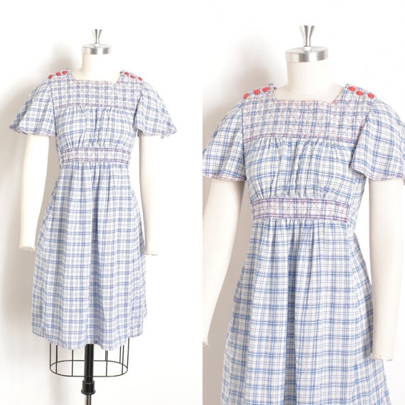 Vintage 1970s Dress / 70s Plaid Cotton Mini Dress… - image 1