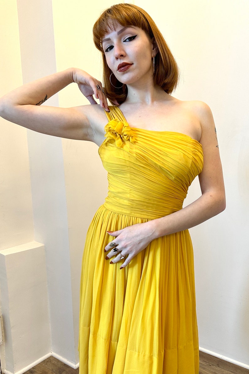 Vintage 1950s Dress / 50s One Shoulder Party Dress / Yellow XS image 5