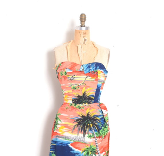 Vintage 1950s Dress / 50s Hawaiian Rayon Tropical… - image 2
