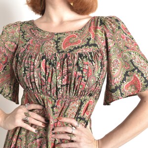 Vintage 1970s Dress / 70s Paisley Print Flutter Sleeve Rayon Dress / Red Green Black S M image 4