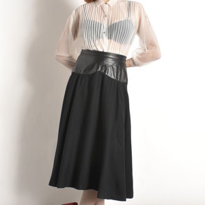 Vintage 1980s Dress / 80s Wool Skirt with Leather Waistband / Black small S image 4