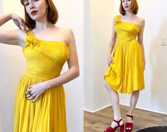 Vintage 1950s Dress / 50s One Shoulder Party Dress / Yellow ( XS )