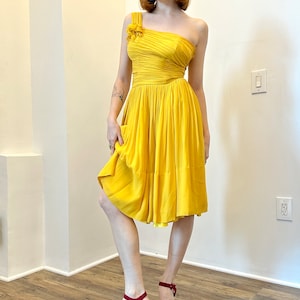 Vintage 1950s Dress / 50s One Shoulder Party Dress / Yellow XS image 2