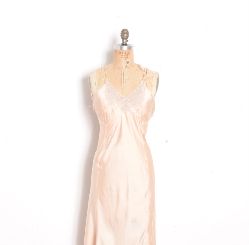 M L Vintage 1930s Lingerie 30s Silk and Lace Slip Pink