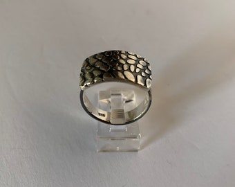 Honeycomb Ring