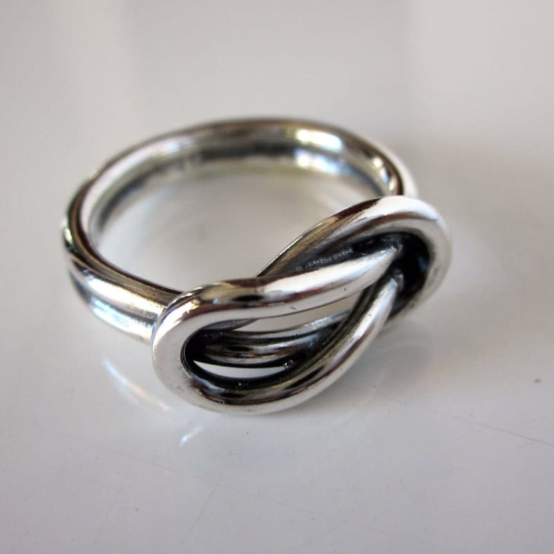 Infinity Knot Ring - Etsy