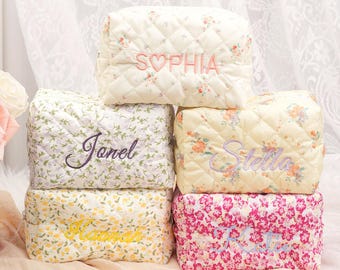 Zestaw personalizowanych kosmetyczek dla druhen, personalizowana haftowana kosmetyczka, prezenty dla druhen, hurtowe torby na prezenty ślubne