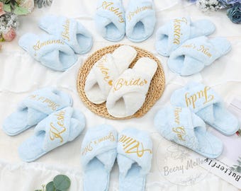 Spersonalizowane puszyste kapcie z imieniem, prezent urodzinowy dla kobiet, miękkie i przytulne kapcie, uroczy spersonalizowany prezent dla niej