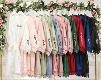 Spersonalizowany koronkowy szlafrok dla druhen, szlafrok na wieczór panieński i wieczór panieński, szlafrok na przygotowania dla druhen