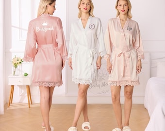Koronkowy szlafrok dla druhen i druhenek z imieniem, szlafrok na poranne przygotowania do ślubu