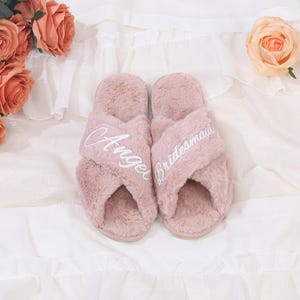 Personalized Bridesmaid Fluffy Slippers, Custom Bride Slippers, Bridal Slippers, Bridal Party Gifts