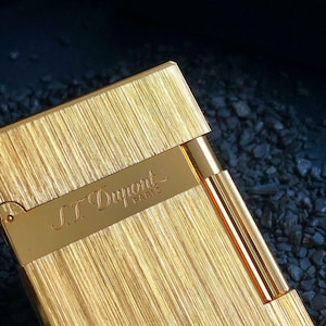 S.T. Dupont Ligne 2 Gold Luxury Lighter – Vintage Collectible Gas Lighter – French Craftsmanship - ST Dupont Classic Lighter