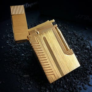 S.T. Dupont Ligne 2 Gold Luxury Lighter – Vintage Collectible Gas Lighter – French Craftsmanship - ST Dupont Bullet Lighter