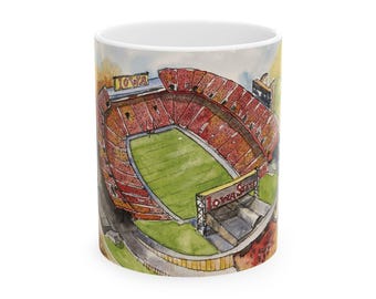 Taza de cerámica del estadio Iowa State Cyclones, de 325 ml o 440 ml, para aficionados al fútbol.