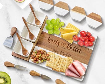 Personalisierte Marmor Holz Charcuterie Board, Käsebrett, Hochzeitsgeschenk für Paare, Jubiläumsgeschenk, Housewarming Geschenk, Verlobungsgeschenk