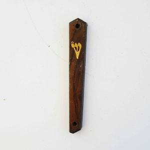 A  vintage wooden  mezuzah case made in Israel. free shipping!!