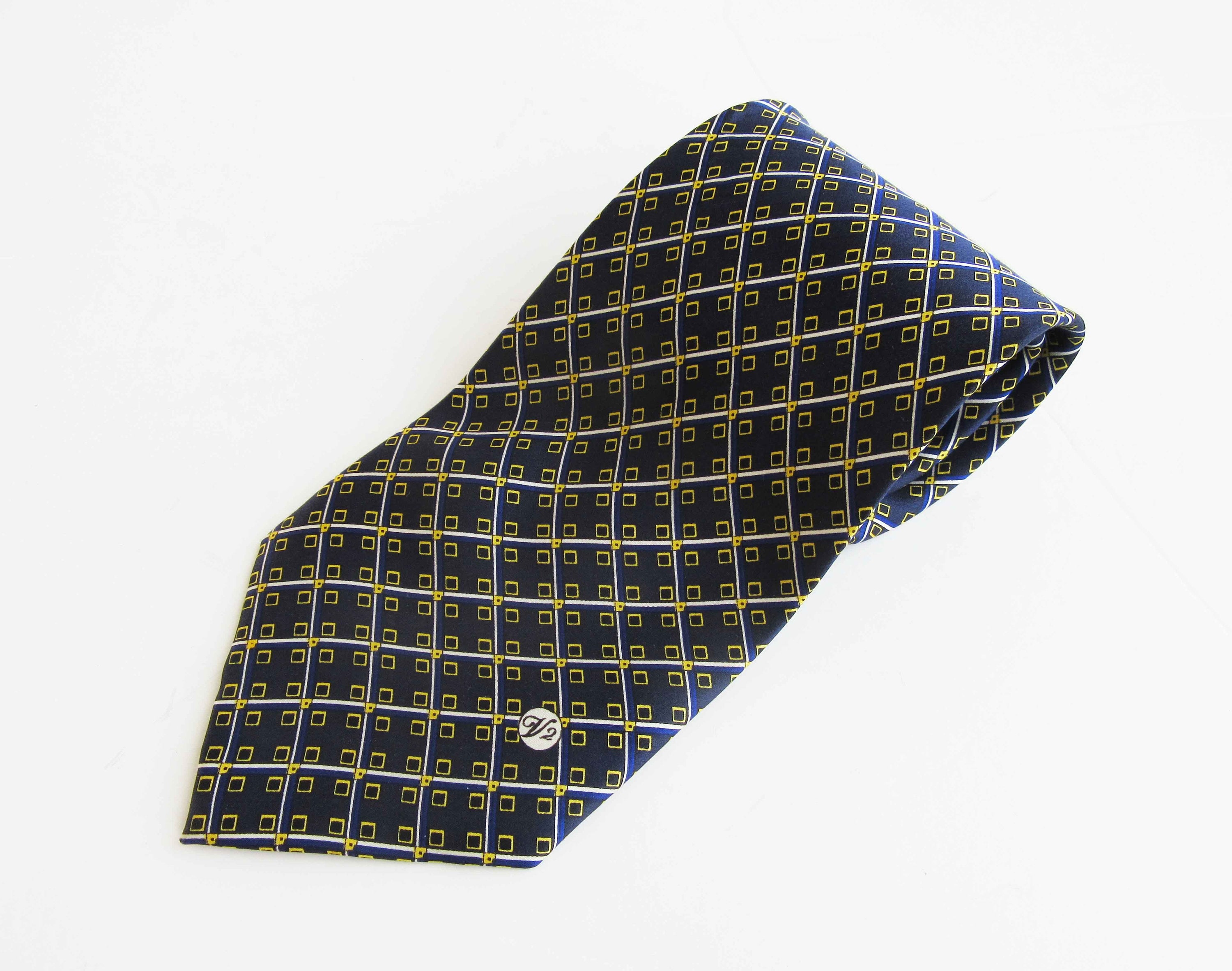 Versace V2 classic men's tie, as new. great condition. made of pure silk.