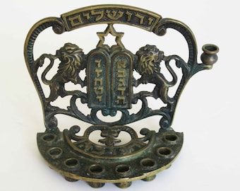 A solid brass vintage  hanukkah menorah,hanuka menora, chanukia, chanukah menorah, judaica made in Israel