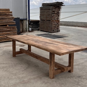 Reclaimed Wood Farmhouse Dining Table – Handmade Rustic Pedestal Kitchen Table Large