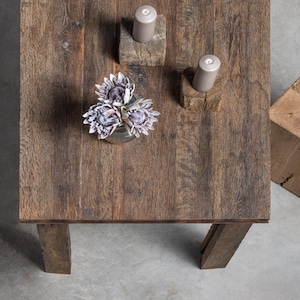 Reclaimed Oak Wood Dining Table: Rustic Farmhouse Kitchen Table