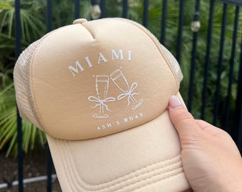 Kundenspezifische Junggesellinnenparty Party Trucker Hats: Brautjungfer Bevorzugungen