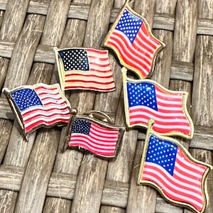 One (1) random Vintage Gold tone  American  Flag pin, Red white and blue