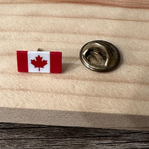 Plastic Vintage Canadian Tie pin