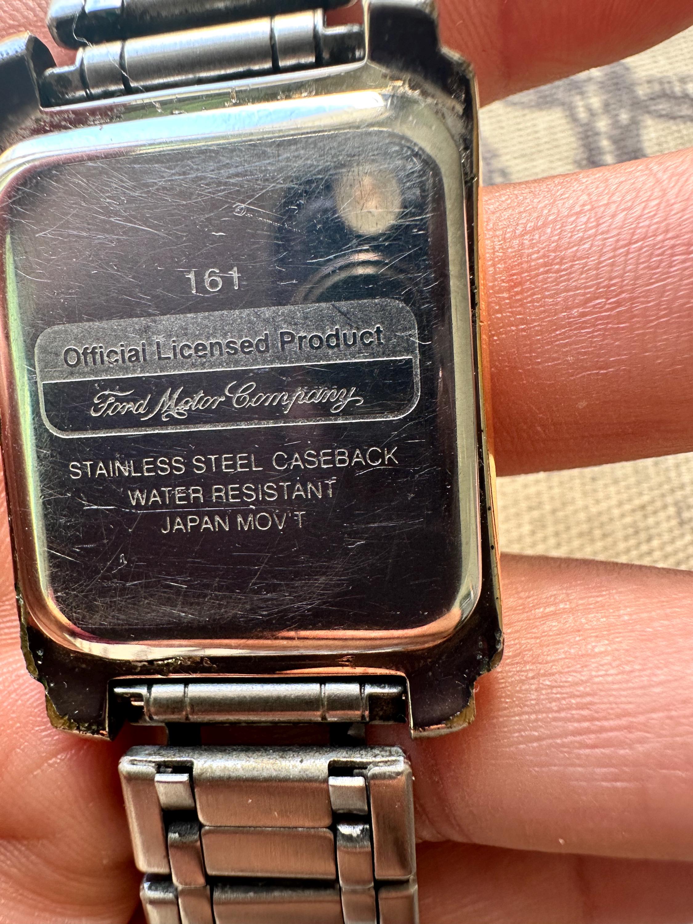 Old Lincoln Quartz Watch in Working Order 161-official Licensed
