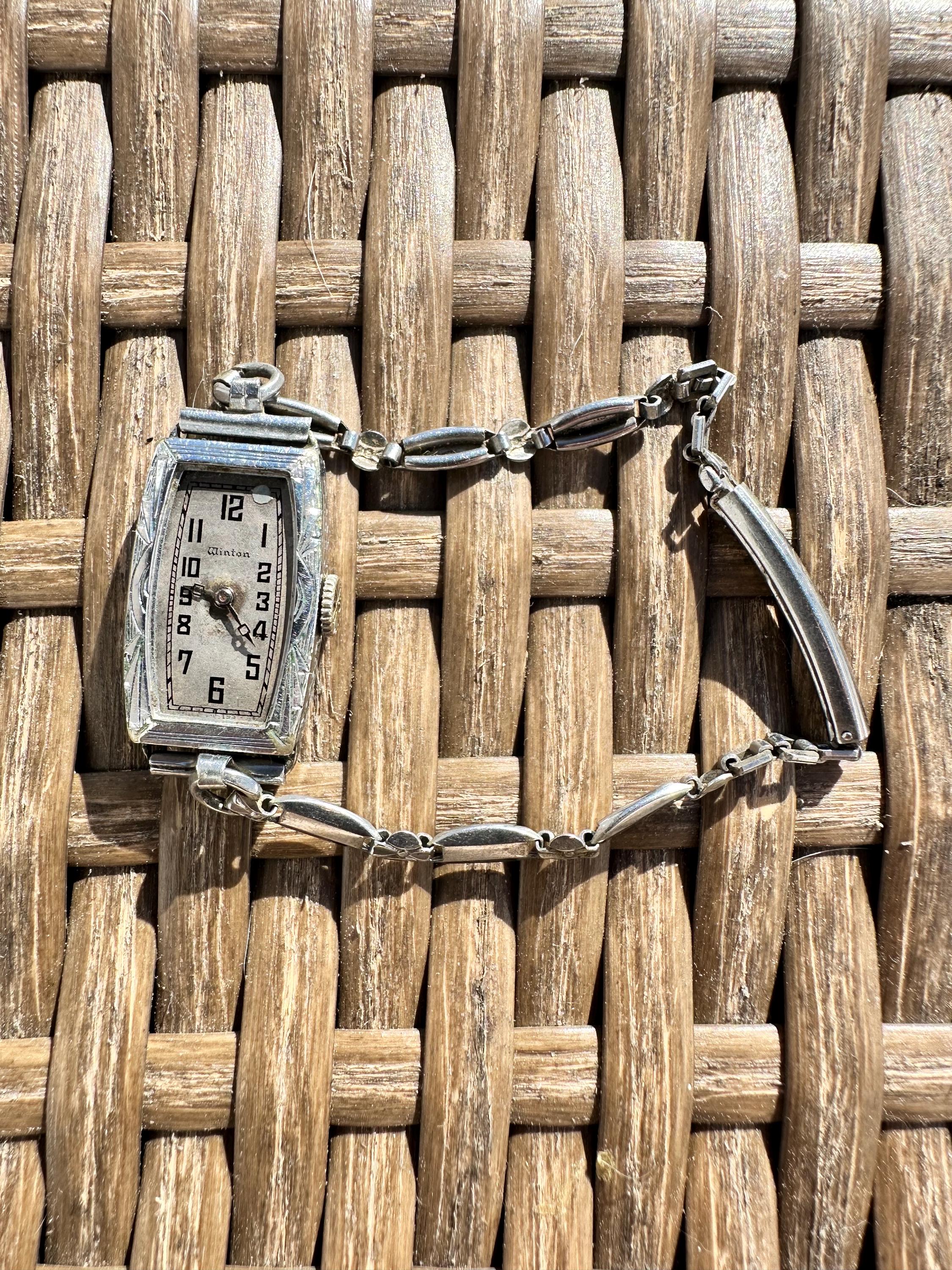 VTG Winton Mechanical‎ Women\'s Hidden Watch Gray Dial Bracelet Band 6\
