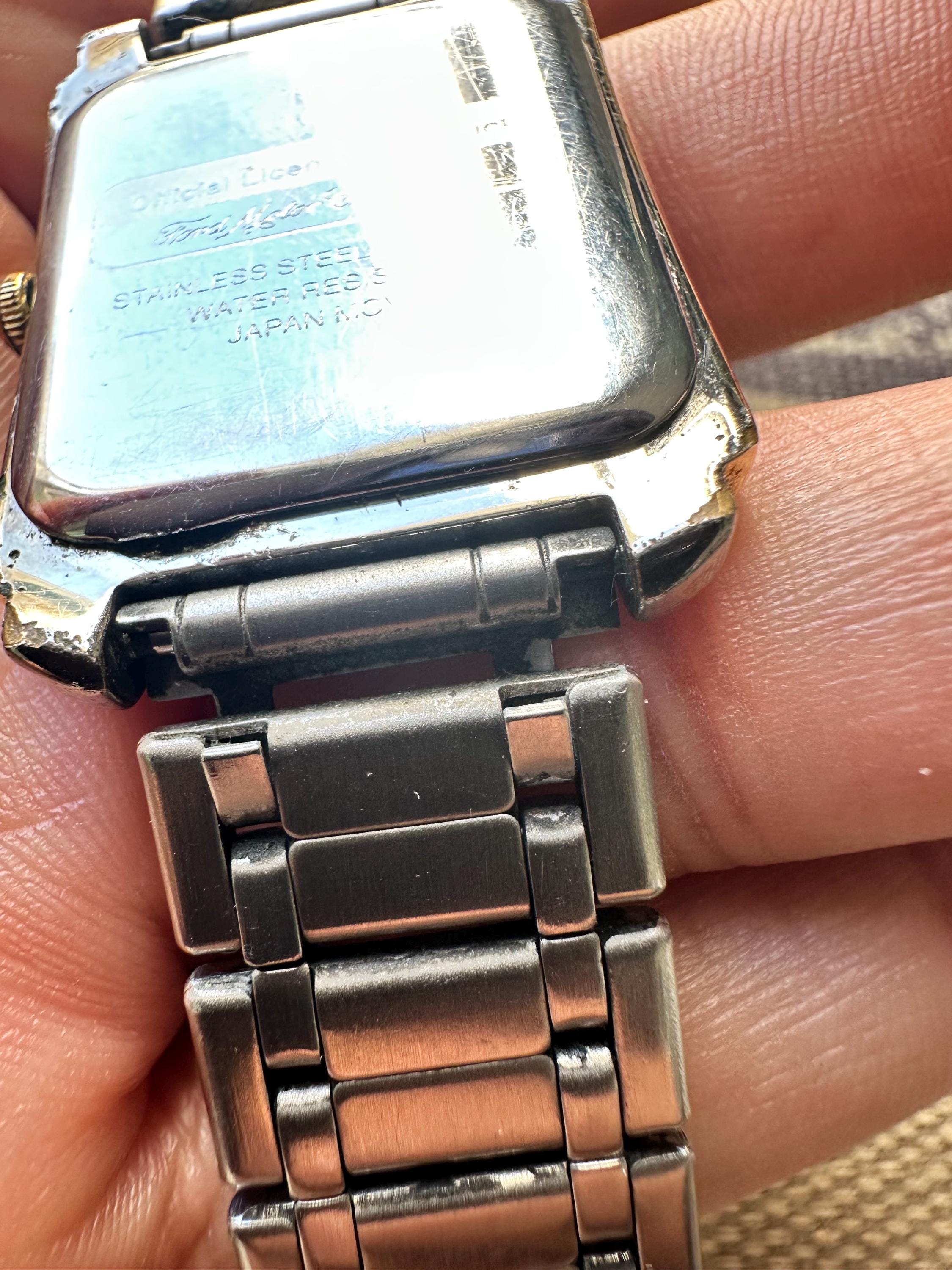 Old Lincoln Quartz Watch in Working Order 161-official Licensed