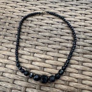 vintage faceted jet glass beaded necklace