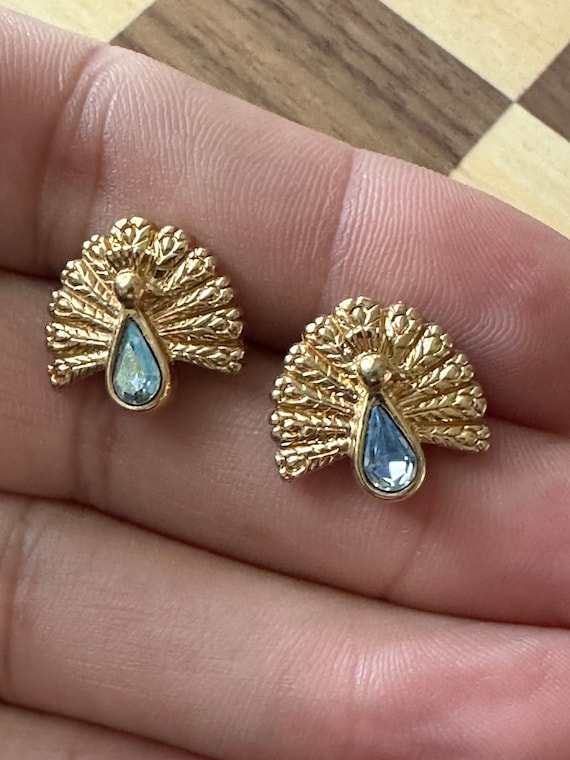 1928 Gold tone peacock earrings Very Unique