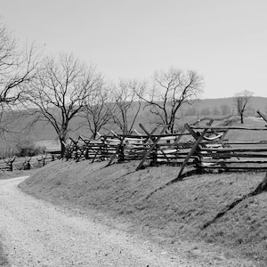 Antietam Battlefield, Sharpsburg, Maryland, Civil War, Bloody Lane, Historical Landmark, B&W