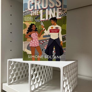 Honeycomb Bookshelf Riser Book Riser – Modular Organizer for IKEA Billy (UK/Eu & US Paperbacks, Individual or Full Set 3D-Printed