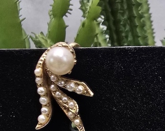 Vintage nepparelgoudkleurige bladoorbellen | Bruidssieraden uit het midden van de eeuw