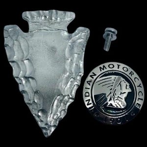 オプションのコンチョが付いたアローヘッドシートボルトカバー！