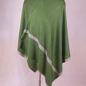 Green border