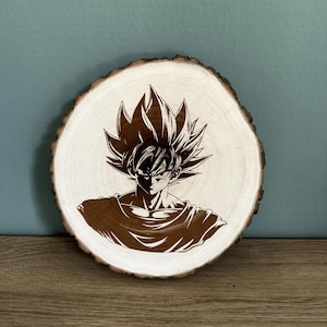 Dessous de plat en bois Goku -Cadeau de Noel -Dragon Ball -Univers manga - Idée cadeau de Noel animes - Déco geek